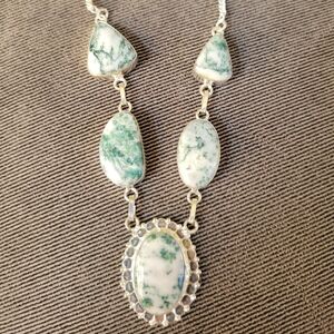 Green And White Tree Moss Agate Natural Stone Necklace In 925 Silver Links.